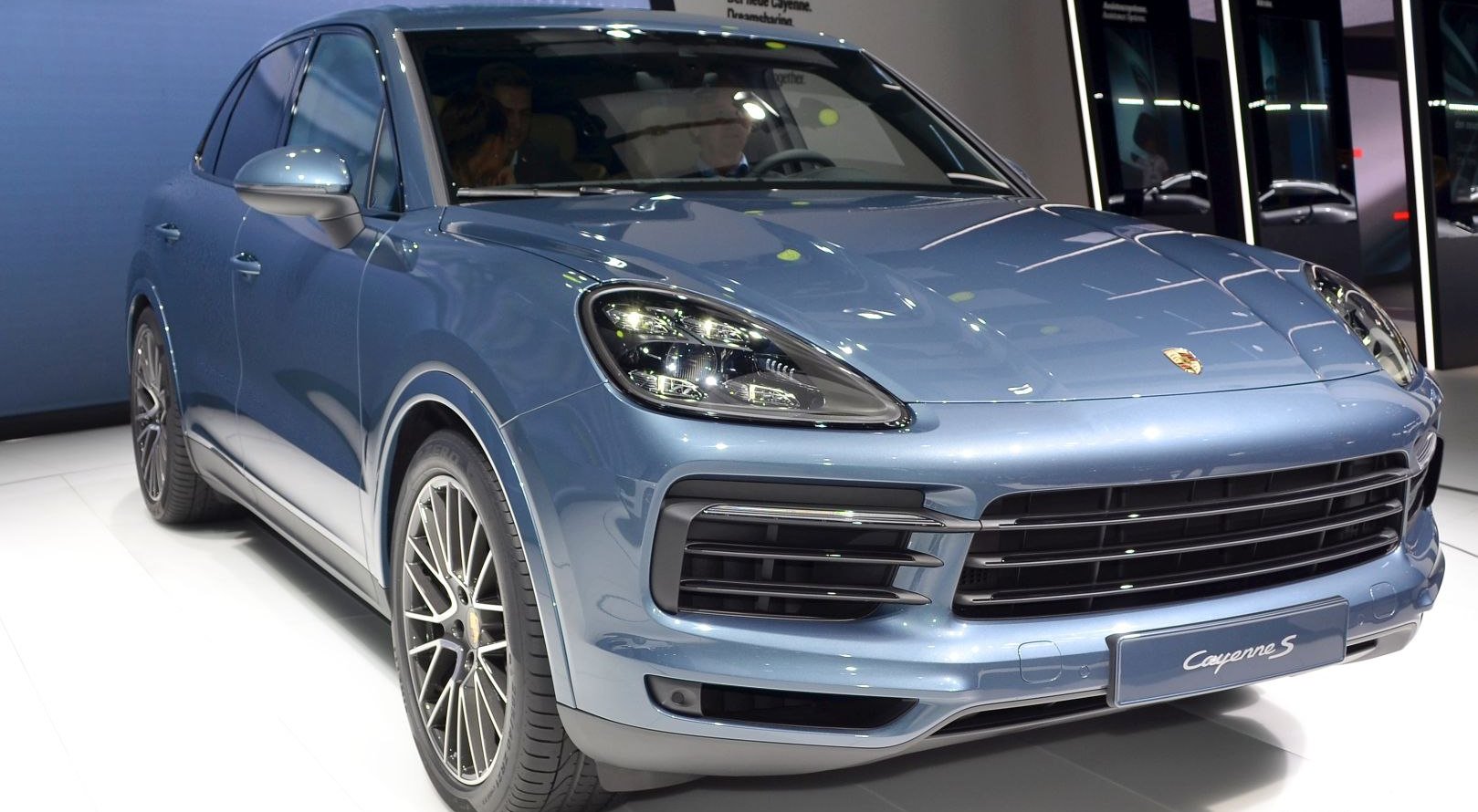Porsche Cayenne III Turbo S 4.0 V8 (680 Hp) EHybrid Tiptronic S